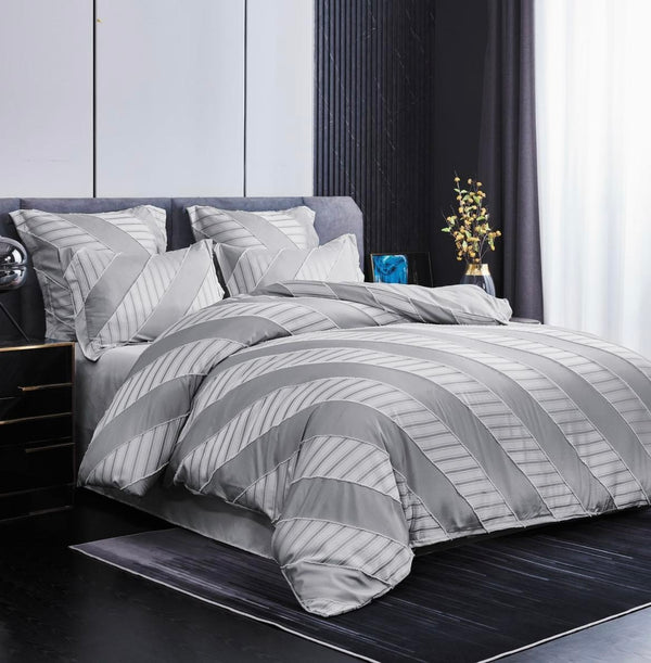 Lenjerie tip Bumbac cu smocuri brodate Cod: SMO4
