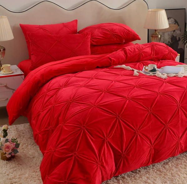 Lenjerie Premium tip Catifea cu Pliuri Brodate COD: LPB39