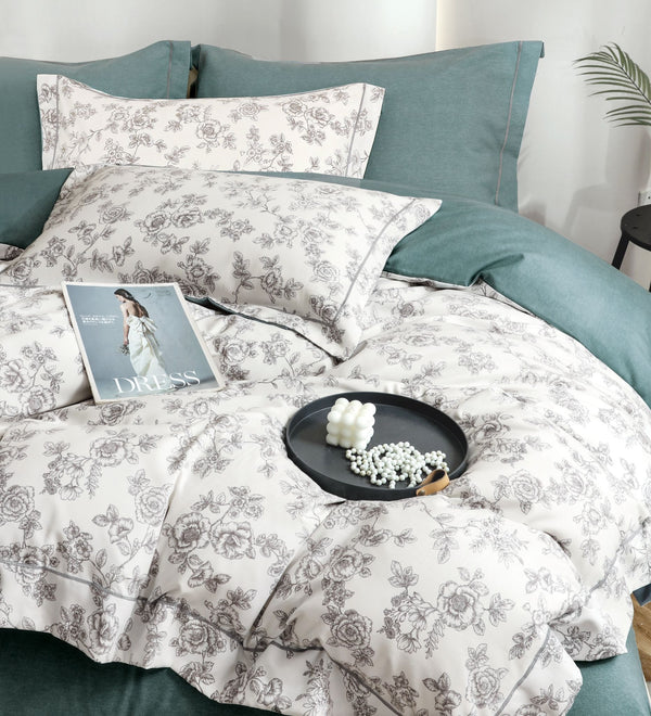 Design Floral Subtil -Set Lenjerie Premium de Pat 6 Piese Moale si Confortabil, Cod :LJ19
