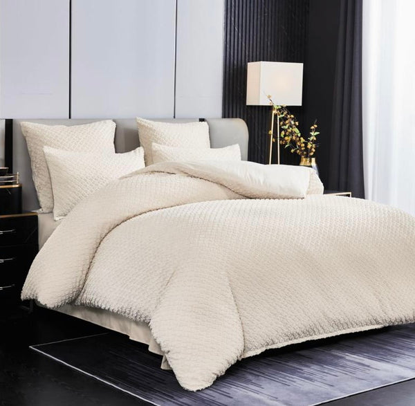 Lenjerie tip Bumbac cu smocuri brodate Cod: SMF33